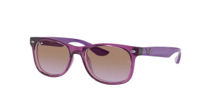 Ray-Ban RJ9052S JUNIOR NEW WAYFARER, Farbe 706468 transparent fuxia