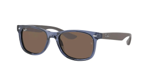Ray-Ban RJ9052S JUNIOR NEW WAYFARER, Farbe 706873 transparent blau
